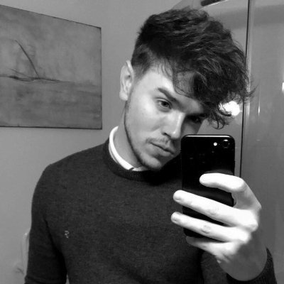 HarryZykez's profile picture. Living on the Isle of Wight Gamer Discord: Imharry#4953