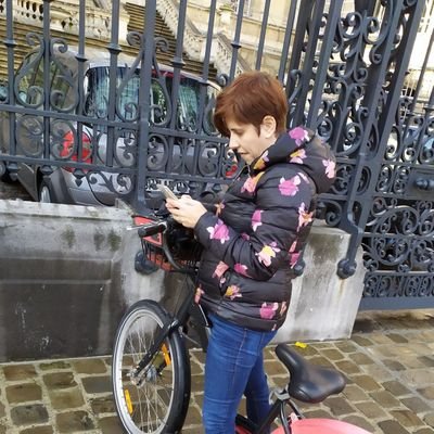 mimihey's profile picture. Computer engineer// C# Programmer and sometimes Angular