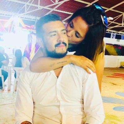 Apasionado de la vida, leal a mis amigos y a mis principios. Orgullosamente Priísta y canario de corazón!!