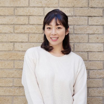 アラサーのあやです。仕事が楽しくて頑張っている上に副業にまで熱中してしまい、当分お嫁にも行けそうもありません。「難しい理論やスキルを知らなくても成果が出るノウハウ」が凄く面白く、のめり込んでいます。努力すればそれに応じて成果が出るのが実に楽しいです。一緒に楽しみませんか?