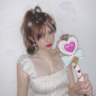 pomupomutam's profile picture. 