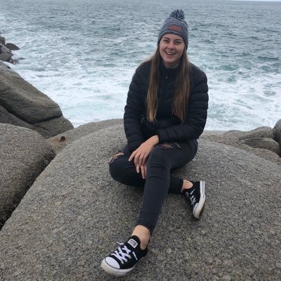 27 - 🌏 Travelled to 25 countries ✈️