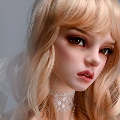 Dollmore makes ball jointed doll, doll outfits, doll wig, doll eyes, custom supplies tool, doll bag and doll furniture .