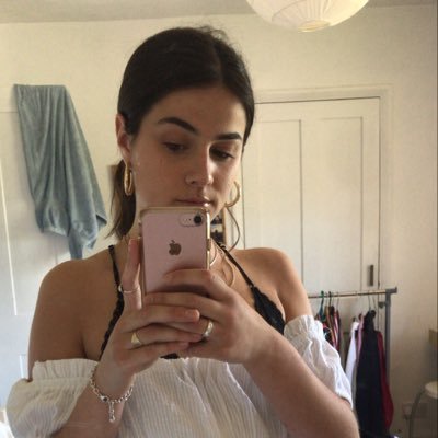 eva_luetchford's profile picture. 