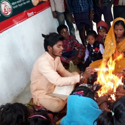 Raghavaarya21's profile picture. ra