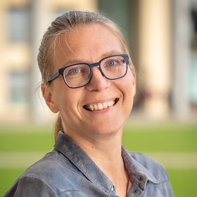 Associate professor of Journalism, @roskildeuni, researching alternative news media and digital counterpublics in @AlterPublics, editor @_journalistica