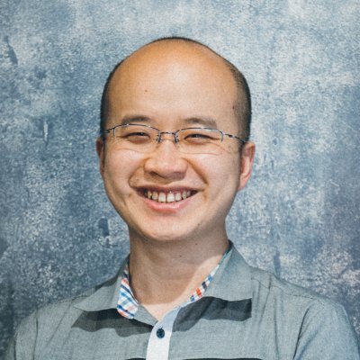四川省成都生まれの草食系中国人。在日30年、元イチゴ農家。アート、読書、睡眠を好む。無慈悲なハゲ。#COTENRADIO #コテンラジオ #豚に麻将 といったラジオ番組をやっています。家族にASD&ADHD診断済。何卒よしなに。