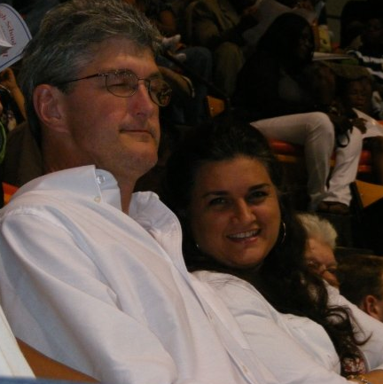 TishandKyle's profile picture. artist & sculptor