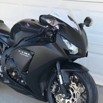 uncleTrevorLash's profile picture. 