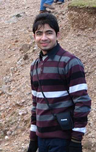 The best way I can tell u about me:
I am Unique just like everyone else ;)