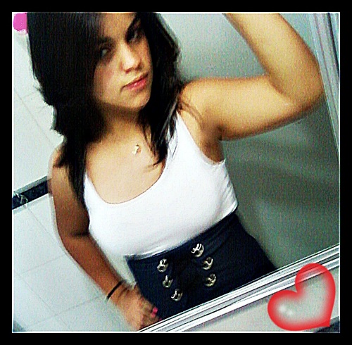 Bella_Calixto's profile picture. 