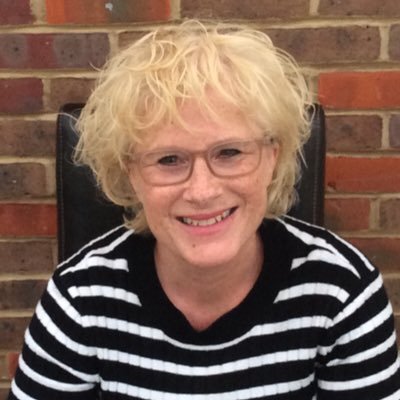 Counsellor specialising in destructive eating behaviours, anxiety, depression. I provide CPD training. Love dogs and what they give to the world ❤️