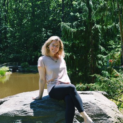 TPDrawer's profile picture. The Painted Drawer, Faded Farmhouse Charm is the result of an obession of paint and all things vintage.