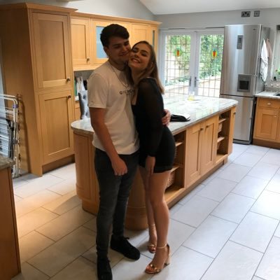 georginaa__'s profile picture. 