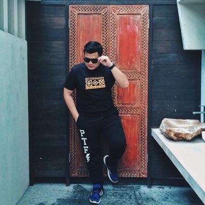 👨🏻💻 Lifestyle Blogger 📍 Malaysia 📱 Here To Inspire ⤵️ My Blog/Email : eazyizzuddin89@yahoo.com