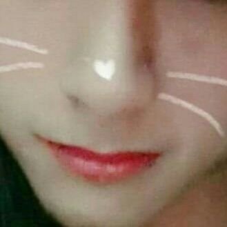 I am funny person. And i can share it to others to make them happy! ❤
