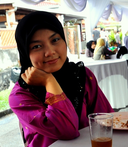 NusrahRahmat's profile picture. simple girl with simple needs ;)