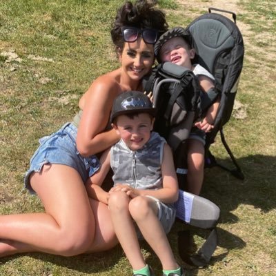 Fiancé To My Partner In Crime 🥰❤️Mummy To The Best Boys 👩‍👦‍👦💙 Hospitality & Events Manager @ Blackpool FC ⚽️🧡