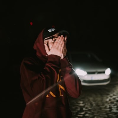 jackerski's profile picture. jackerski in the building 🙆‍♂️   🏈