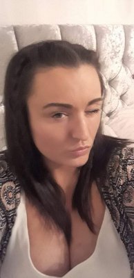 Aimee02814813's profile picture. Living the dream 👌💜💙