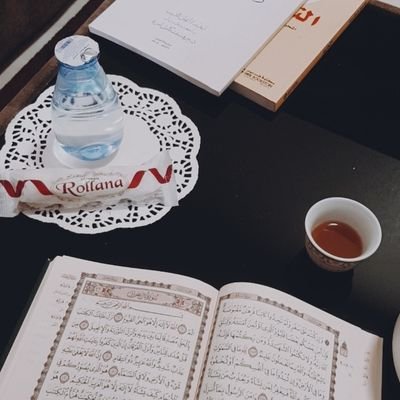 لكل من يقرأ:
عسى أن يحدث لك شيئاً يملئ قلبك بالسعاده