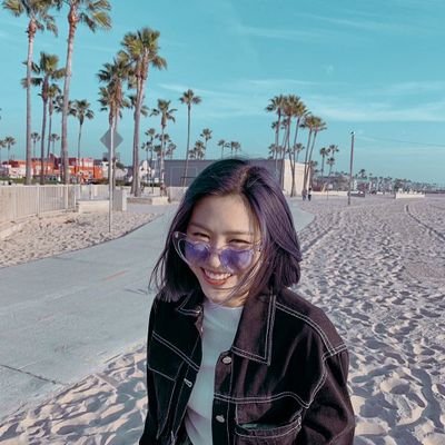 RP /〔𝟐𝟎𝟎𝟏〕𝐒𝐡𝐢𝐧 𝐑𝐲𝐮𝐣𝐢𝐧 : the girl who has a beautiful face, she's the Main Rapper, Lead Dancer & Center of the Girl Group ITZY