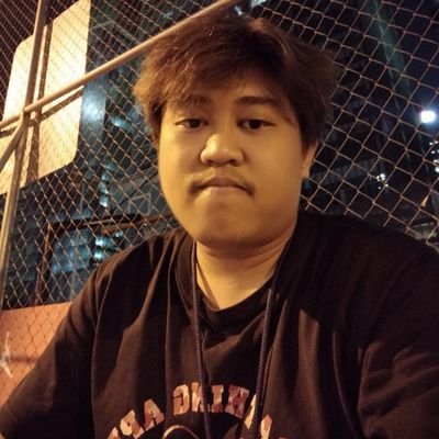 chdblnn12's profile picture. Lowkey