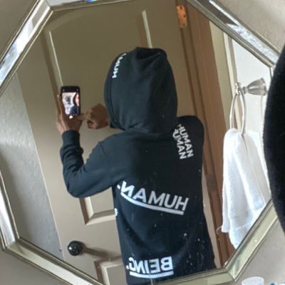 BrownHype_life's profile picture. A Human. Being.  🌎 🏃🏾