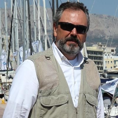 mundo_marinero's profile picture. Gazeteci-Yazar Hakan Atis 🦅🇹🇷🦅🇹🇷 BJK Kongre Üyesi 🛟 İletişim, Marka ve Medya İlişkileri Danışmanı ⛵️ Amatör Denizci ⚓️ https://t.co/4AXuXJ5pOQ
