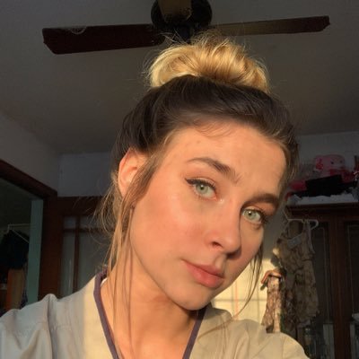 SamanthaGronski's profile picture. 