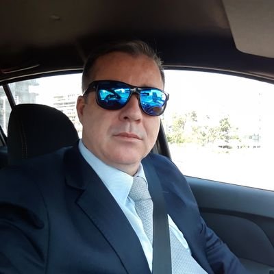 Tricolor de coração. 100% patriota. Conservador. Cristão.