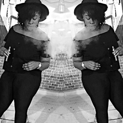The World🌎 Is Yours❤. Capture👀📷 🌸This Moment💜. Capture👐 Life💖.