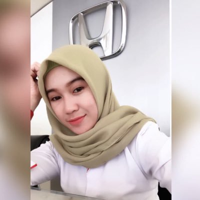 ankybilqiss's profile picture. Counter Sales of Honda LPPM Cirebon 📞 0811 202 777 🥉 Winner Sales Contest Jabar 💵 Profesional 8y more
