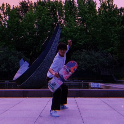 vSg0rHstdXhPnq4's profile picture. 