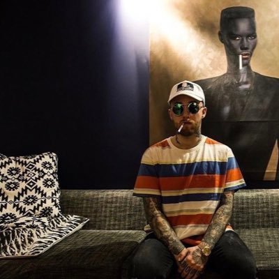 pedrxlo's profile picture. I don’t care