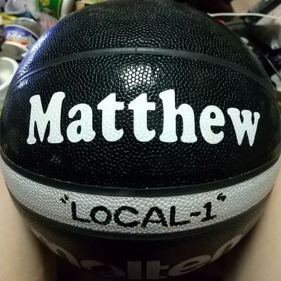 どうも、Matthew(マシュー)です‼️👊😜✨
streetballerです‼️🏀⛹
地元のバスケを盛り上げて行ければ幸いです‼️✌😎✨
#バスケ #バスケを楽しむ #バスケに感謝
#LOCAL1 #MPB #EXM #メモパ #NBA #streetball #ballaholic #福山市