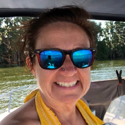 jessbazley's profile picture. Domestic Goddess