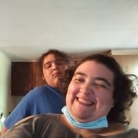 LeeAnnFields15's profile picture. a art work