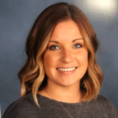 MrsBozych_gr4's profile picture. 4th grade Teacher at Steeple Run 🍎Passionate about inclusion 🧡💚💙💜Cubs fan🐻 Dog obsessed 🐶        Coffee lover ☕️