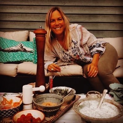 MeyerWarshaw's profile picture. 