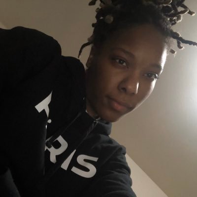 Skxnnyshwxggy's profile picture. 