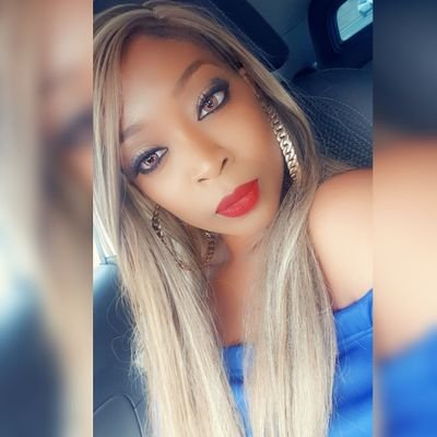 CrystalSparkx's profile picture.