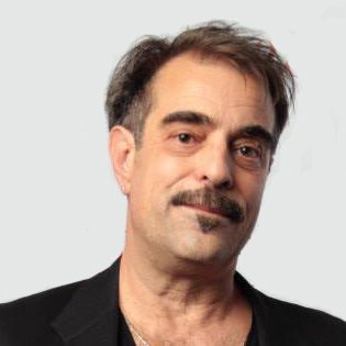 RichKiernicki's profile picture. The Unconventional Conventional, prefers chaos over complacency, challenge over support..