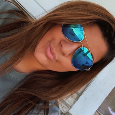 hollybug48's profile picture. 