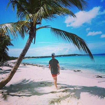 DieguitoCabo's profile picture. Nunca duermas sin un sueño y nunca te levantes sin un motivo.