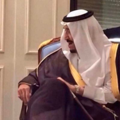 bm887's profile picture. أنصحك لا تعايش ذميم الخـصال.. تغـدو إلى دنيـا تعانـي الفشـل.. إجعل من الماضي ذكرى تقال.. وأعرض عن الحاضر كفاك جدل..