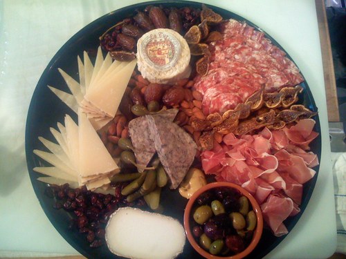 thecheeseiron's profile picture. Artisan cheese store w/ chacuterie department. Excellent sandwiches, baked goods & prepared foods/soups. Wines, coffee, gifts, pantry provisions. Catering.