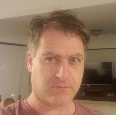 elernes70's profile picture. Abogado. River Plate. Filosofia. Una sola bandera, la Argentina 🇦🇷🇦🇷🇦🇷