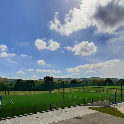 Busy Primary school in picturesque North Tipperary village of Templederry @GAA5star school.
Principal: Brian Boyle