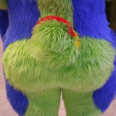 an ISO 8601 format person.
I love fursuit. If that is wrong, I don't want to be right